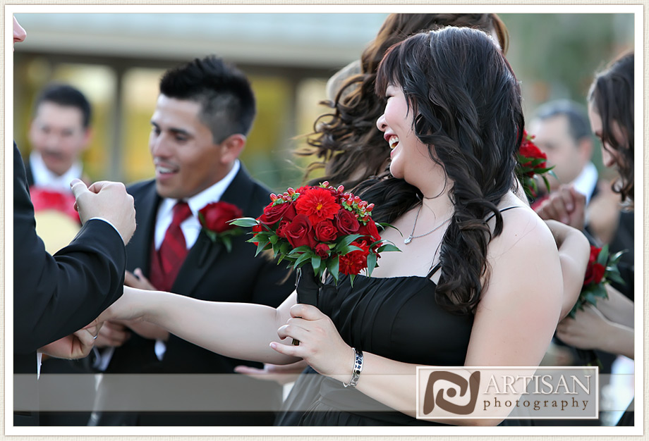 bride and groom dancing with the mariachi band