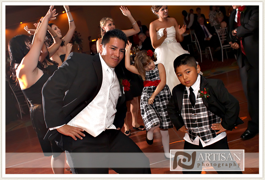 wedding reception dancing